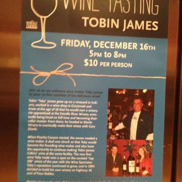 Photo taken at Whole Foods Market by Geoff K. on 12/16/2011-加利福尼亚州帕萨迪纳小阿罗约PKWY465 Photo taken at Whole Foods Market by Geoff K. on 12/16/2011