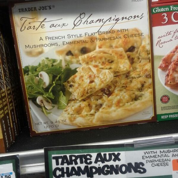 Photo taken at Trader Joe's by Jules P. on 1/24/2013-康涅狄格州奥林奇波士顿邮报路560 Photo taken at Trader Joe's by Jules P. on 1/24/2013