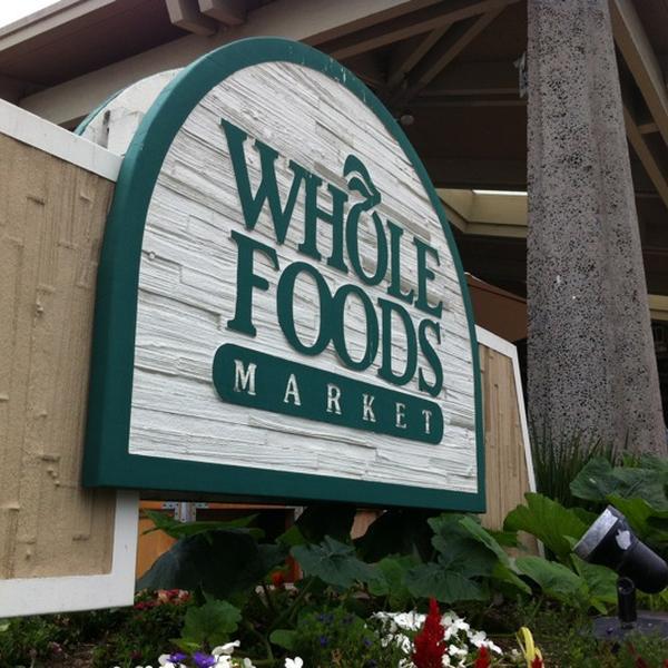 Photo taken at Whole Foods Market by H. C. on 8/25/2012-加尼福尼亚蒙特雷德尔蒙特康涅狄格800(在穆拉斯大道) Photo taken at Whole Foods Market by H. C. on 8/25/2012