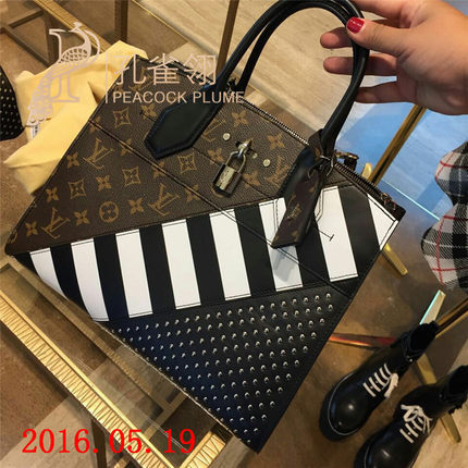Louis Vuitton路易威登lv女包16新款钉饰条纹手提包限量款M42347 Louis Vuitton路易威登lv女包16新款钉饰条纹手提包限量款M42347