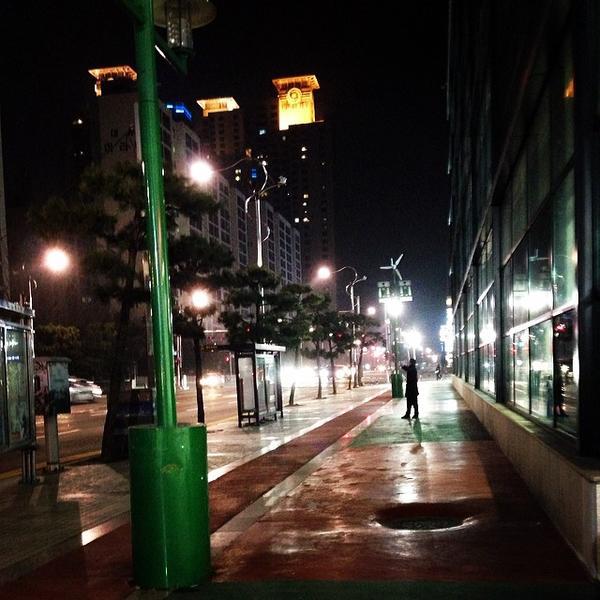 Photo taken at 홈플러스 (Home Plus) by Steven K. on 2/25/2014-釜山市海云台区海云台海边路140号(海云台店) Photo taken at 홈플러스 (Home Plus) by Steven K. on 2/25/2014