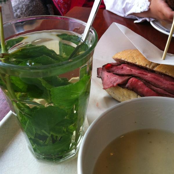 Photo taken at HEMA by Richie P. on 5/22/2013-荷兰南荷兰省海牙格罗特市场街57号 Photo taken at HEMA by Richie P. on 5/22/2013