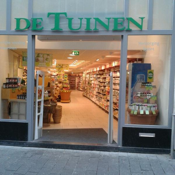 Photo taken at De Tuinen by Esther G. on 4/20/2013