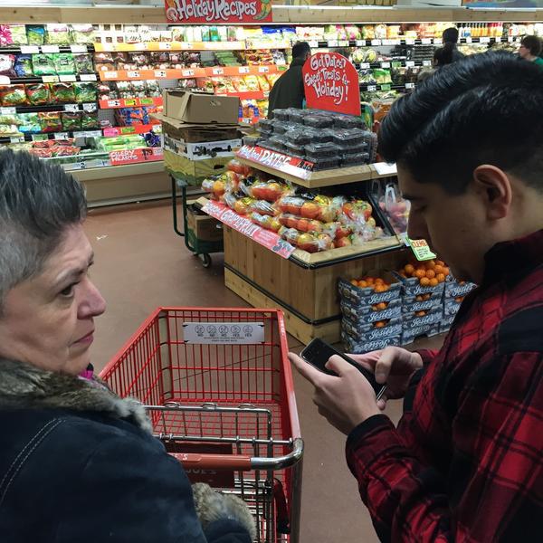 Photo taken at Trader Joe's by Joshua on 12/23/2014-美国弗吉尼亚州莱斯顿拜伦卡梅隆大道11985 Photo taken at Trader Joe's by Joshua on 12/23/2014
