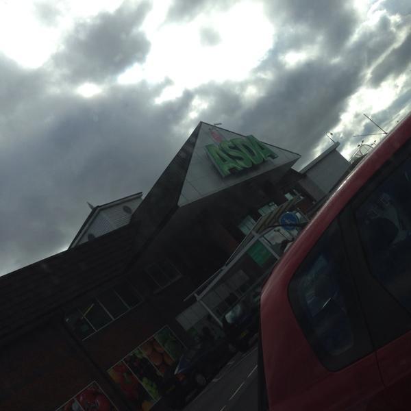 Photo taken at Asda by Abu Sabah A. on 9/22/2013-英国莱斯特郡奥德比城莱斯特路 Photo taken at Asda by Abu Sabah A. on 9/22/2013