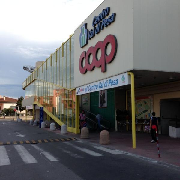 Photo taken at Coop Montelupo by Daniele M. on 10/13/2012