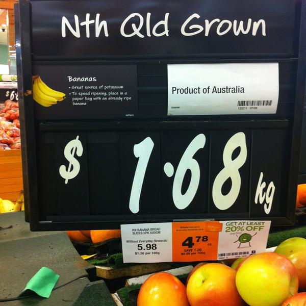 Photo taken at Woolworths by tsvnq on 3/25/2013