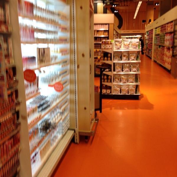 Photo taken at Loblaws by Tim W. on 3/7/2012-加拿大多伦多卡尔顿街60 Photo taken at Loblaws by Tim W. on 3/7/2012