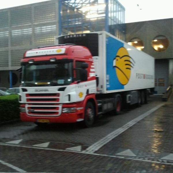 Photo taken at Albert Heijn by Robert K. on 5/1/2012-荷兰南荷兰省弗拉尔丁恩洛佩尔85号 Photo taken at Albert Heijn by Robert K. on 5/1/2012