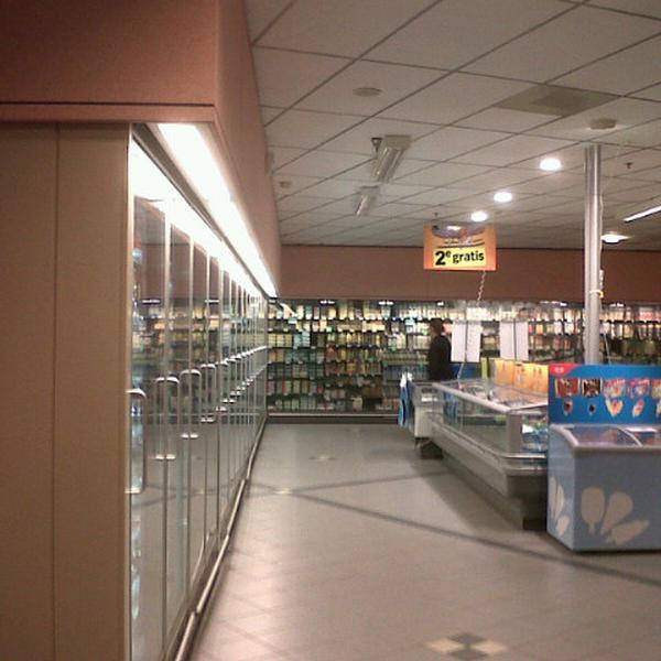 Photo taken at Albert Heijn by Meииo on 8/26/2014