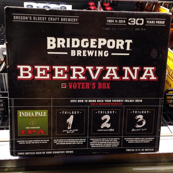 Photo taken at Whole Foods Market by Angelo D. on 11/5/2014-奥勒冈州波特兰第28大道恩赛德东街2825号 Photo taken at Whole Foods Market by Angelo D. on 11/5/2014