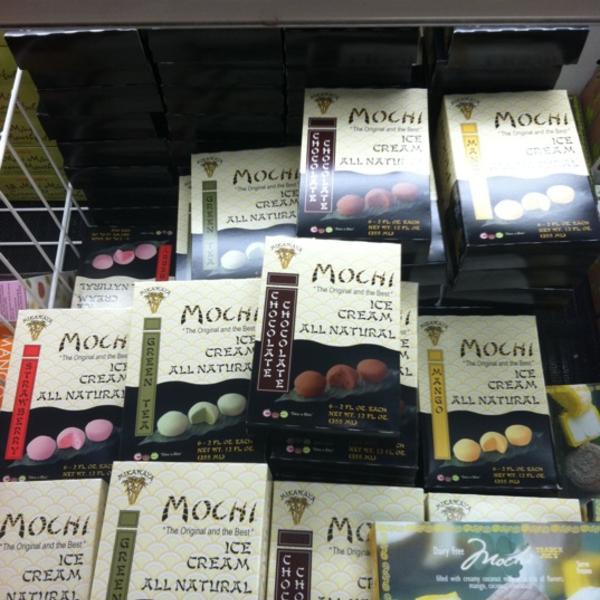 Photo taken at Trader Joe's by Dorothy C. on 3/15/2011