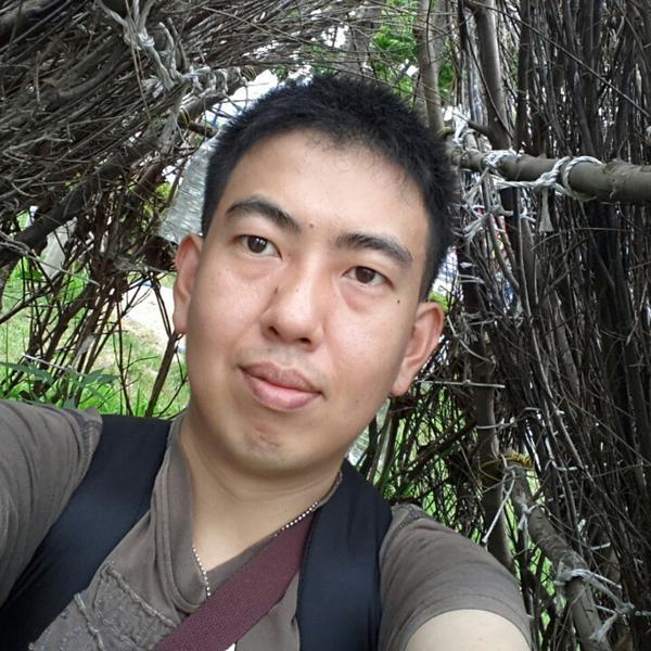 Photo taken at 롯데마트 (LOTTE Mart) by Jeong Wan N. on 8/2/2014