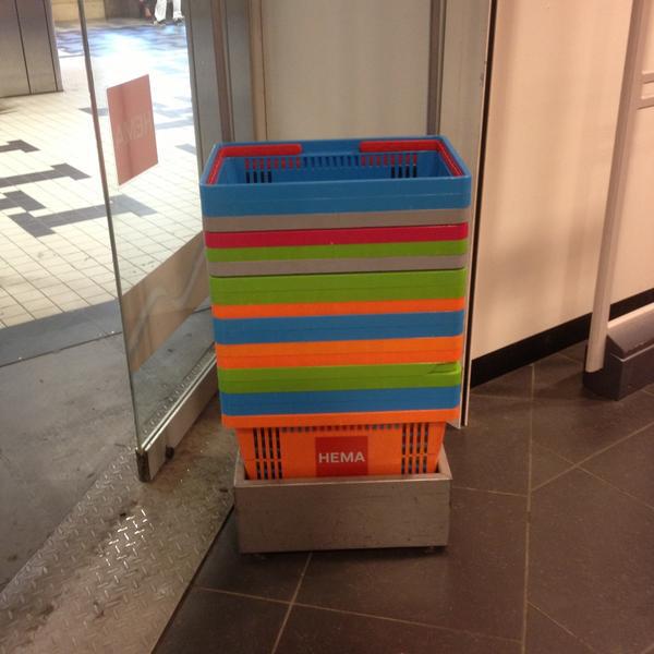 Photo taken at HEMA by なすかラモーン容疑者 （. on 5/3/2013