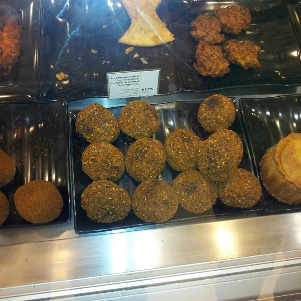 Photo taken at Waitrose by Dan on 7/17/2013-英国伦敦巴比肯樱桃树步行中心 Photo taken at Waitrose by Dan on 7/17/2013