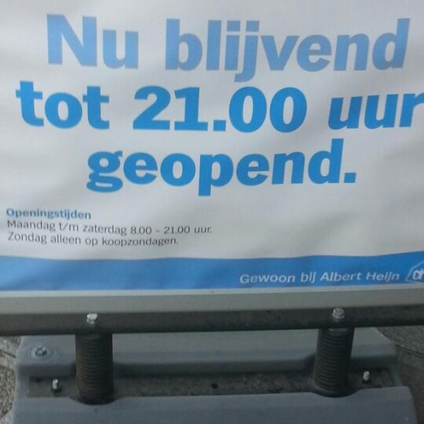 Photo taken at Albert Heijn by Halandinh on 11/6/2012