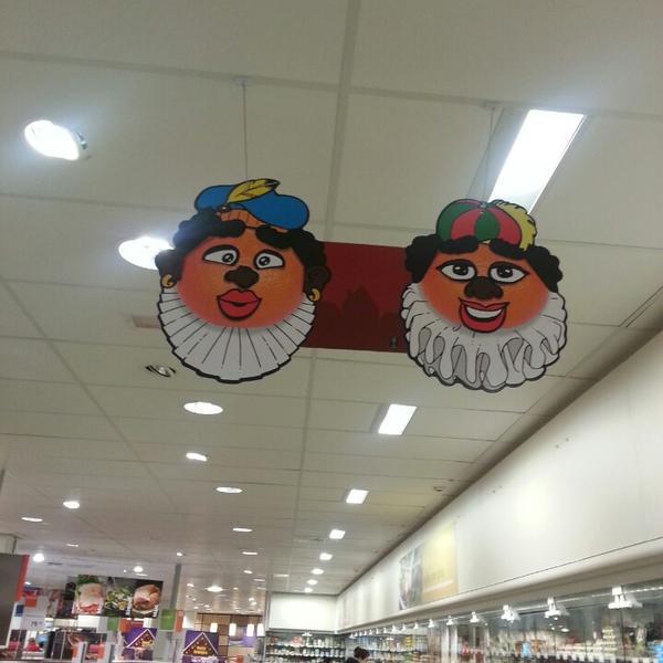 Photo taken at Albert Heijn by Halandinh on 12/4/2013