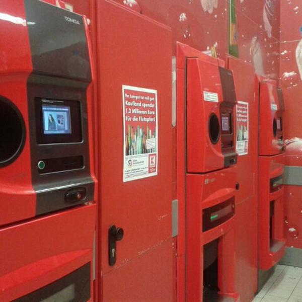 Photo taken at Kaufland by Viktorija L. on 7/19/2013-德国柏林喷泉大道105 Photo taken at Kaufland by Viktorija L. on 7/19/2013