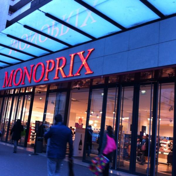 Photo taken at Monoprix by Yann L. on 12/15/2012-法国巴黎沃日拉尔路340号 Photo taken at Monoprix by Yann L. on 12/15/2012