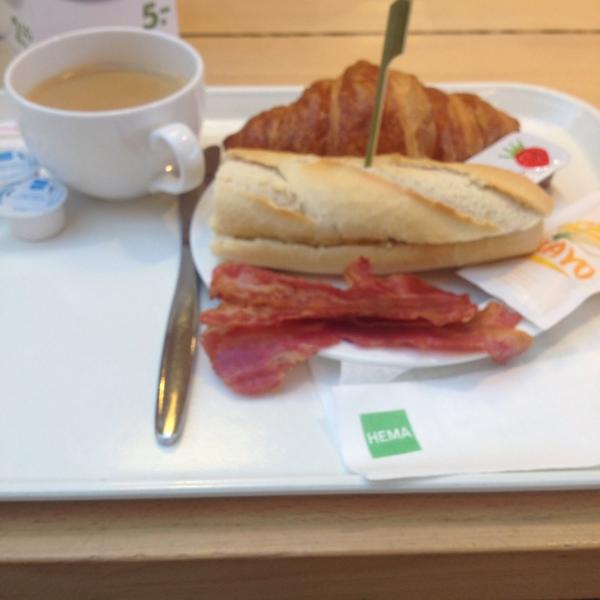 Photo taken at HEMA by Balázs N. on 10/7/2014