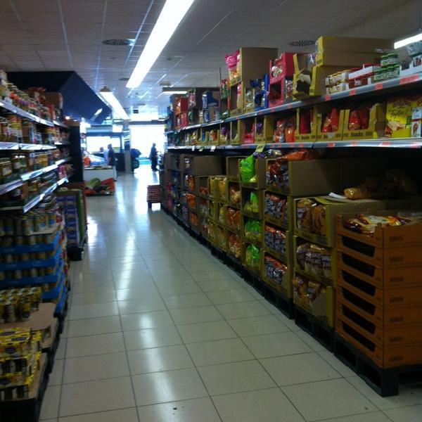 Photo taken at Mercadona by David on 5/29/2014