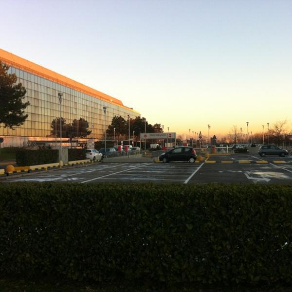 Photo taken at Auchan Sede by Giuliano F. on 12/12/2012-意大利伦巴第阿萨戈八条路 Photo taken at Auchan Sede by Giuliano F. on 12/12/2012