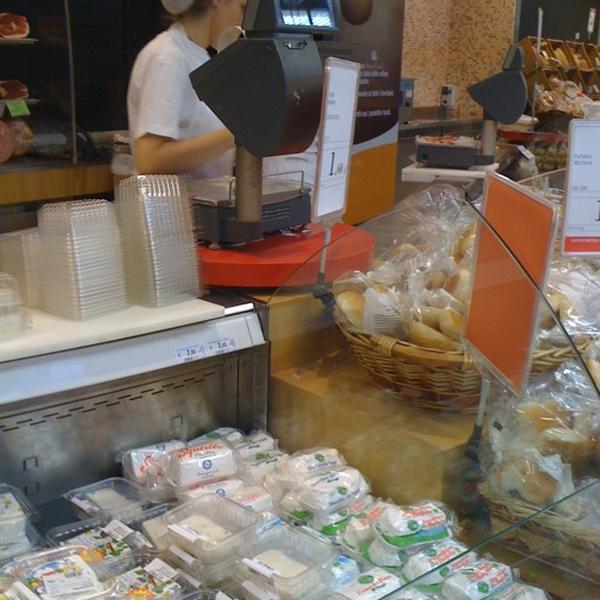 Photo taken at Coop by Danilo M. on 7/13/2012-意大利艾米利亚-罗马涅博洛尼亚共和大道 Photo taken at Coop by Danilo M. on 7/13/2012