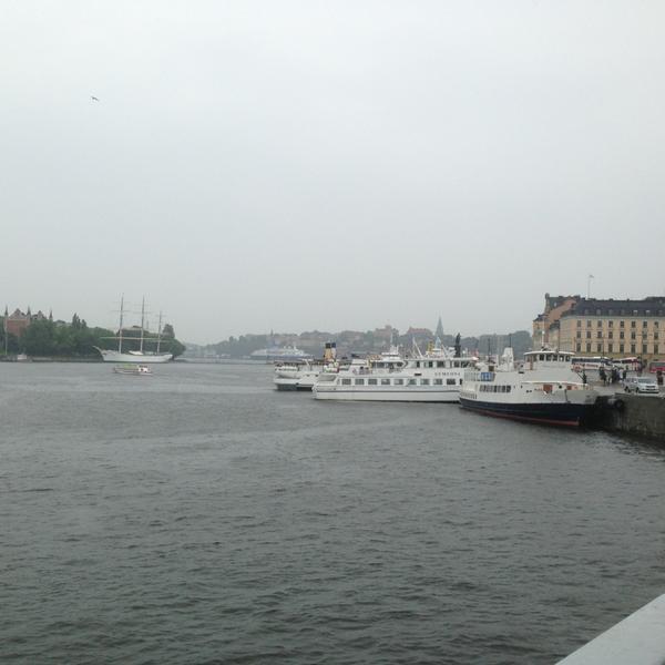 Photo taken at ICA To Go by Даниил Д. on 6/13/2013