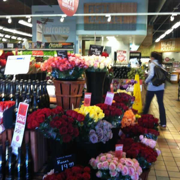 Photo taken at Whole Foods Market by SibeLA ' on 2/13/2013-加利福尼亚州托伦斯太平洋海岸高速公路(克伦肖大道)2655 Photo taken at Whole Foods Market by SibeLA ' on 2/13/2013