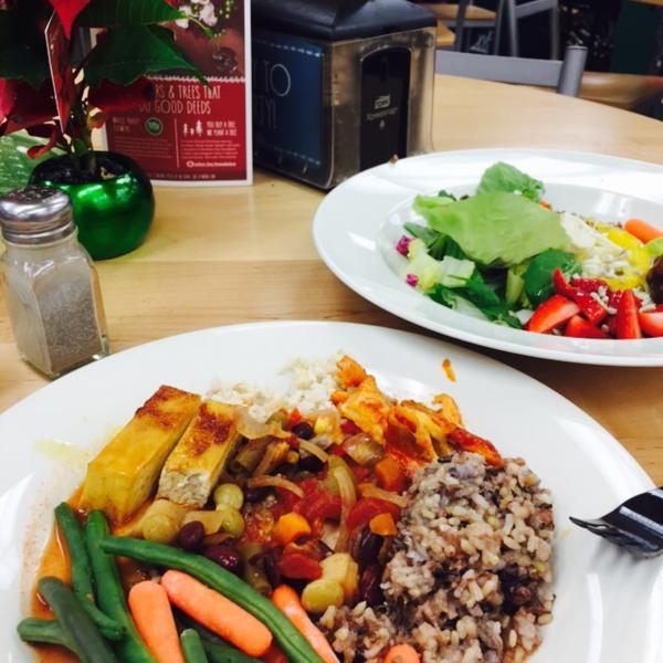 Photo taken at Whole Foods Market by Fanny L. on 12/23/2014