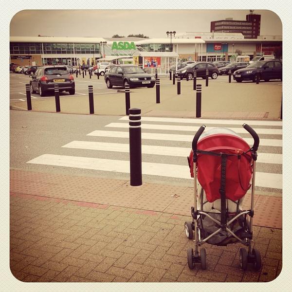 Photo taken at Asda by Mikael on 10/3/2013-英国休姆普琳西丝路 Photo taken at Asda by Mikael on 10/3/2013
