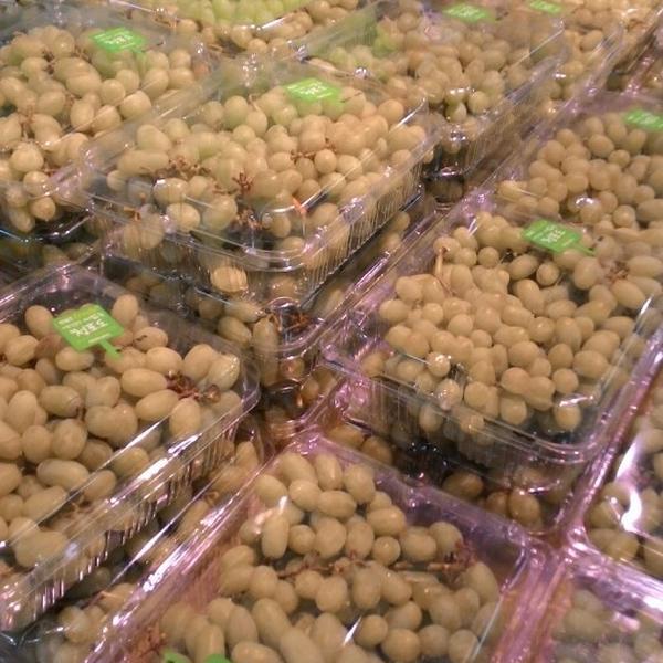 Photo taken at 홈플러스 (Home plus) by kirin g. on 4/5/2015-首尔市城北区花郞路76号(月谷店) Photo taken at 홈플러스 (Home plus) by kirin g. on 4/5/2015