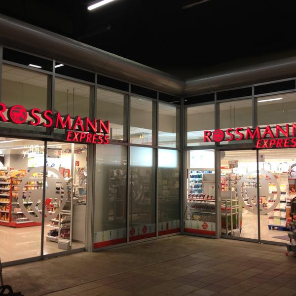 Photo taken at Rossmann Express by Bastian B. on 4/16/2013