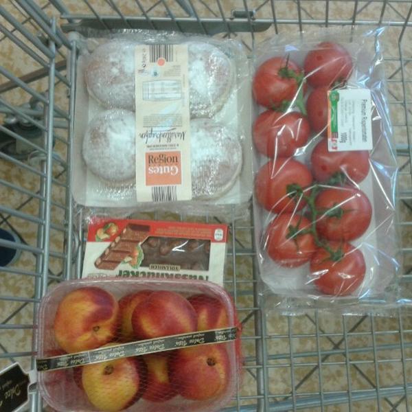 Photo taken at Hofer by Vladimir S. on 8/28/2012-奥地利下奥地利州特勒辛费尔德格雷泽路68 Photo taken at Hofer by Vladimir S. on 8/28/2012