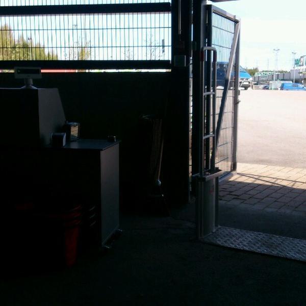 Photo taken at Tokmanni by Marika L. on 5/13/2013