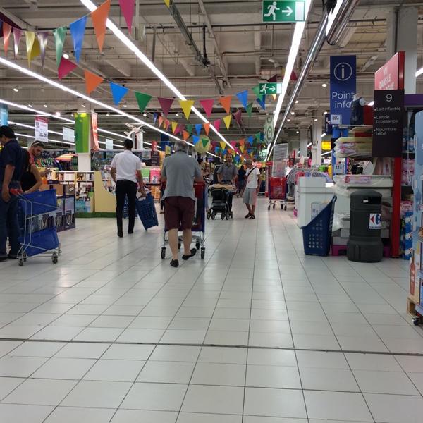 Photo taken at Carrefour by Serguei O. on 6/18/2014-法国尼斯罗屈埃比利埃街 Photo taken at Carrefour by Serguei O. on 6/18/2014