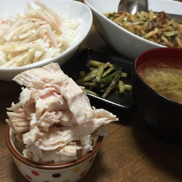 Photo taken at 西友 川中岛店 by 大将 on 11/6/2014