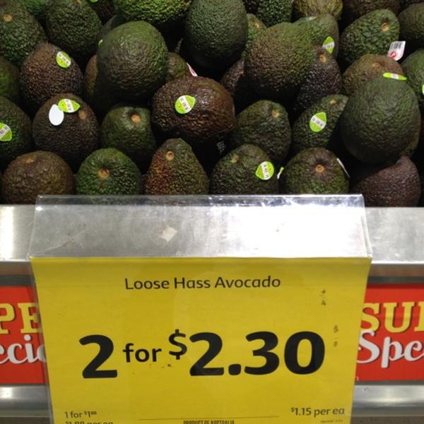 Photo taken at Coles by tsvnq on 5/28/2012-昆士兰州4814 阿特肯维尔 内森街(罗斯河路) Photo taken at Coles by tsvnq on 5/28/2012