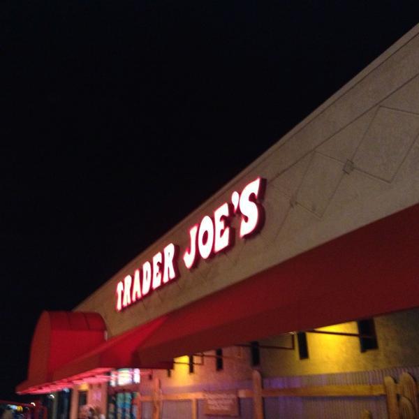 Photo taken at Trader Joe's by Ben H. on 4/11/2014-美国阿利桑那州图森格兰特路东4766 Photo taken at Trader Joe's by Ben H. on 4/11/2014