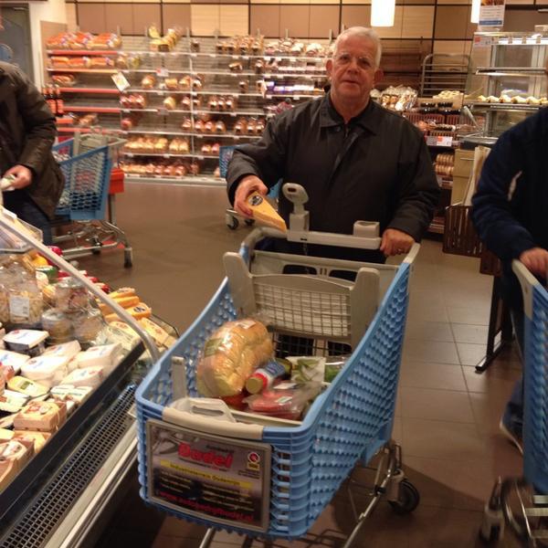 Photo taken at Albert Heijn by Michael v. on 2/9/2014-荷兰乌特勒支弗勒滕中城14 Photo taken at Albert Heijn by Michael v. on 2/9/2014