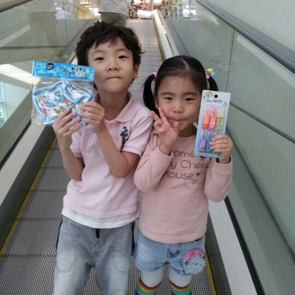 Photo taken at 이마트 (e-mart) by Sung Jun P. on 5/31/2013-釜山广域市中央大街1841易买得超市 Photo taken at 이마트 (e-mart) by Sung Jun P. on 5/31/2013