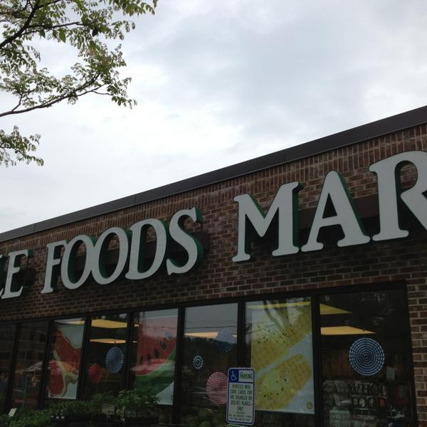 Photo taken at Whole Foods Market by Katrina K. on 5/26/2013-威斯康辛 麦迪逊大学大道3313(山街) Photo taken at Whole Foods Market by Katrina K. on 5/26/2013