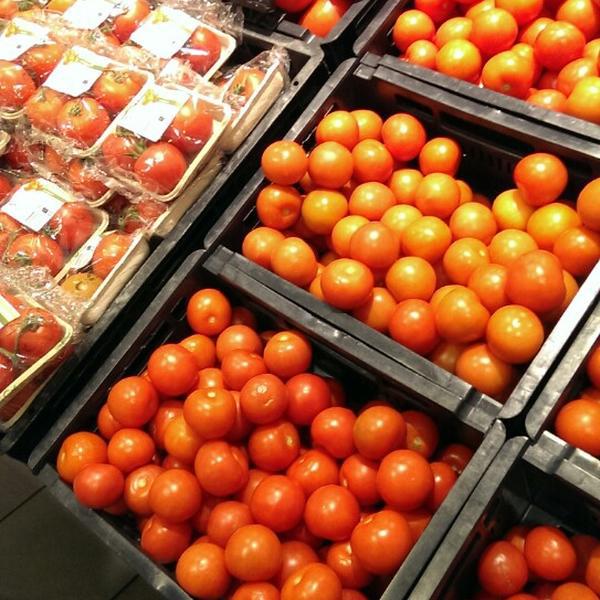 Photo taken at Albert Heijn XL by Bas H. on 2/20/2014-荷兰格尔德兰奈梅亨圣雅各大街61号 Photo taken at Albert Heijn XL by Bas H. on 2/20/2014