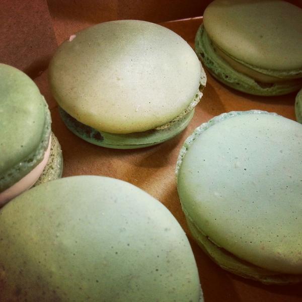 Photo taken at Loblaws by Ariel N. on 11/22/2014-加拿大安大略省皮克灵金斯顿路利物浦路1792 Photo taken at Loblaws by Ariel N. on 11/22/2014