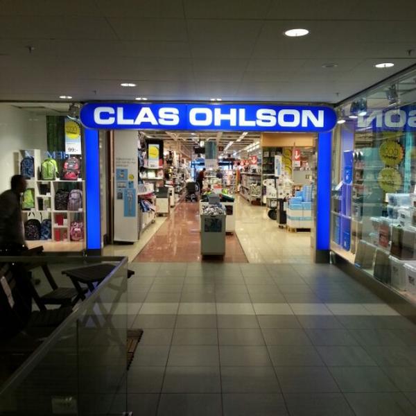 Photo taken at Clas Ohlson by Darran C. on 9/7/2012