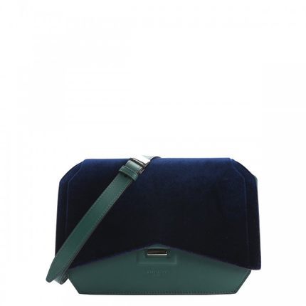 GIVENCHY/纪梵希 女包 女式单肩包 Q01806777 GIVENCHY/纪梵希 女包 女式单肩包 Q01806777