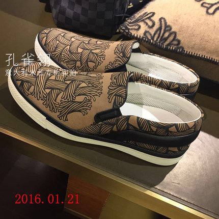 Louis Vuitton路易威登lv男鞋16春款印花套穿便鞋休闲鞋485198 Louis Vuitton路易威登lv男鞋16春款印花套穿便鞋休闲鞋485198