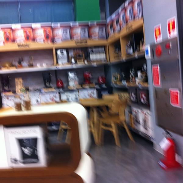 Photo taken at 홈플러스 (Home Plus) by 전범(John) 조. on 2/26/2013-京畿道高阳市义山817 Photo taken at 홈플러스 (Home Plus) by 전범(John) 조. on 2/26/2013