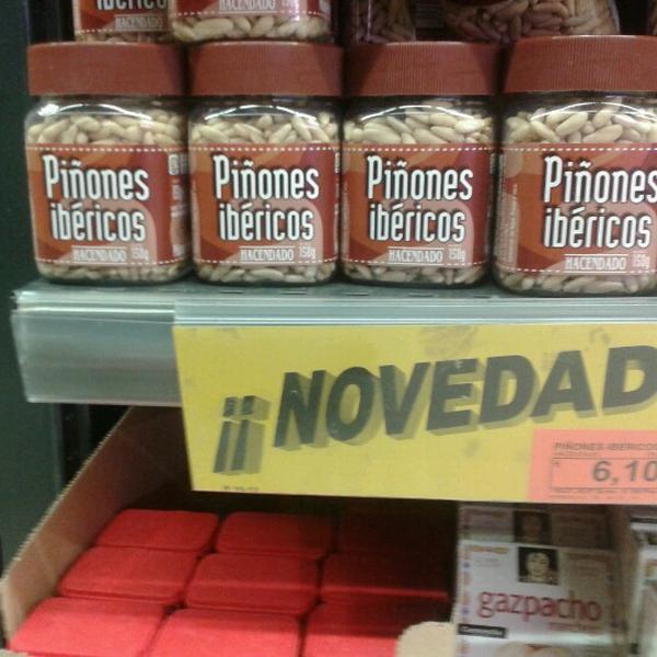 Photo taken at Mercadona by AE on 12/10/2012