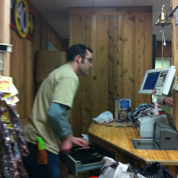 Photo taken at Trader Joe's by Melinda S. on 4/29/2012-美国弗吉尼亚州亚历山德里亚圣亚萨北街612 Photo taken at Trader Joe's by Melinda S. on 4/29/2012